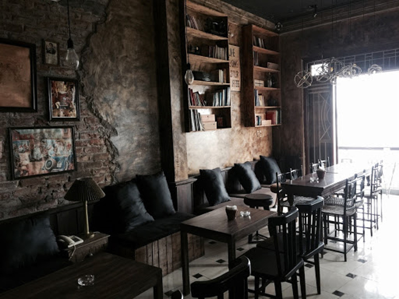 thiết kế quán cafe phong cách retro